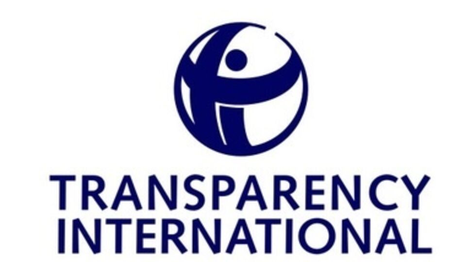 TI призывает активнее бороться с коррупцией