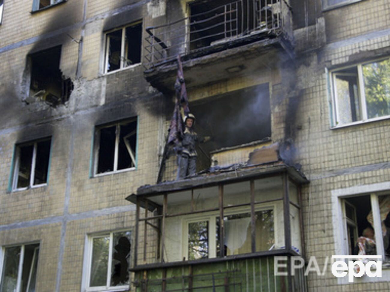 В Донецке за день из-за обстрелов сгорели две квартиры