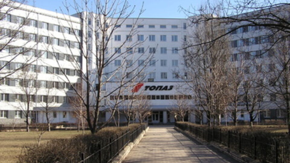 В июне с территории завода вывезли часть техники