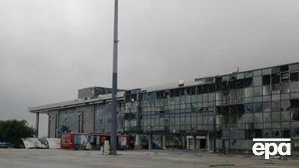 Боевики продолжают атаки на аэропорт Донецка