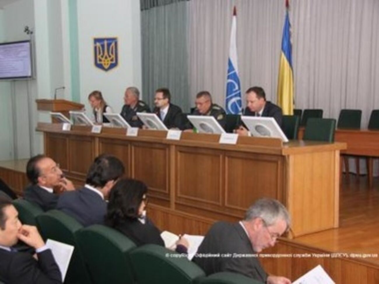 Пограничники рассказали послам о нарушениях Россией пограничного законодательства