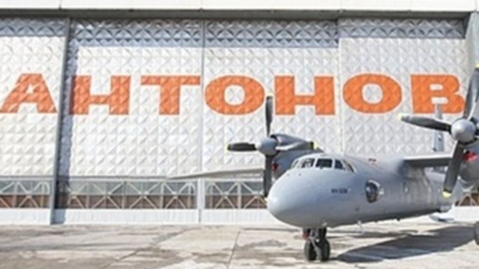 Прокуроры получили разрешение суда на выемку документов, но второй день не могут найти руководство "Антонова"