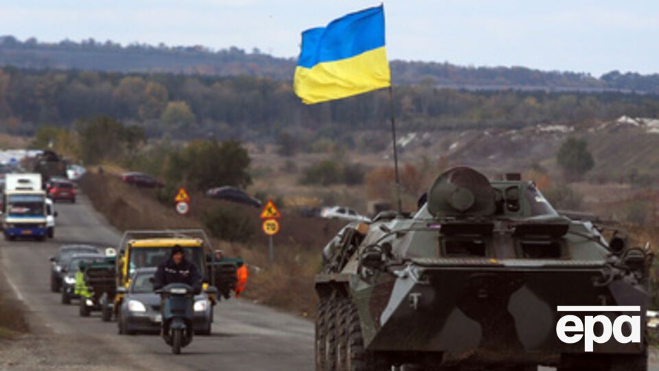 Украинской армии не доверяют только на Донбассе