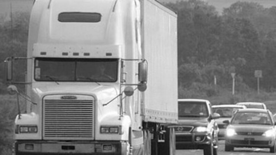 В колонне, в которой произошло ДТП, двигалось 25 автомобилей