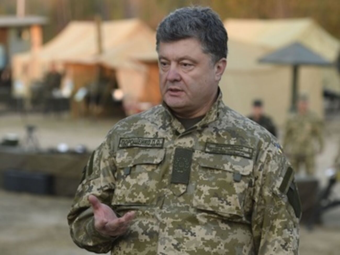 Порошенко сообщил, что миссия ОБСЕ получит беспилотники 13 октября