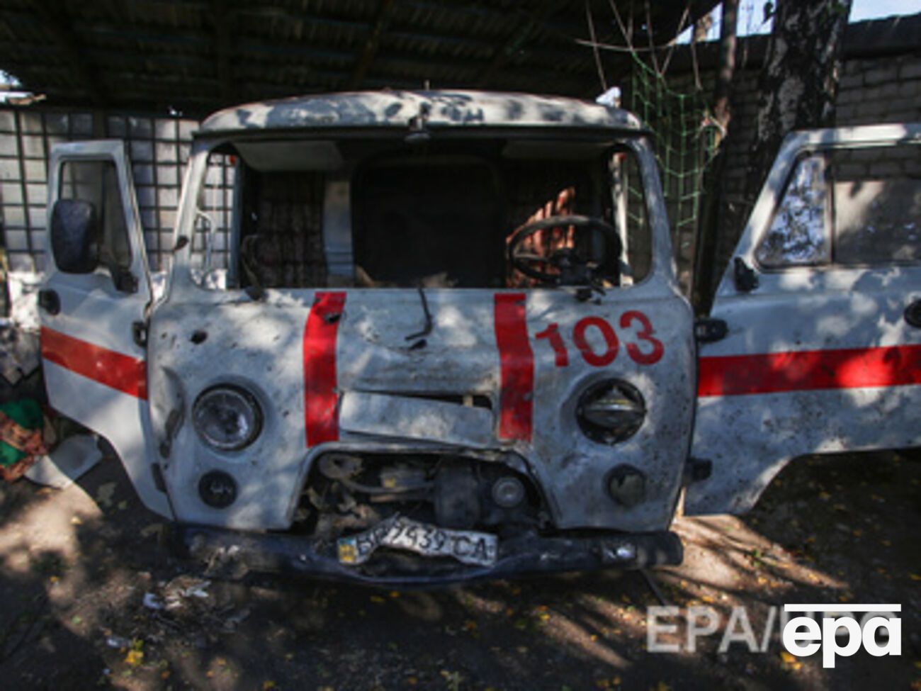 Террористы не прекращают обстреливать Донецк