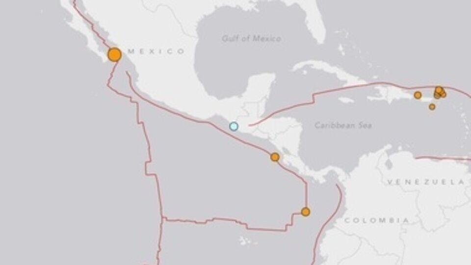 Толчки ощущались в глубине страны