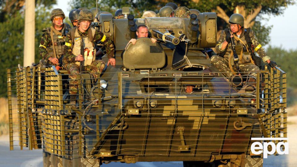 США снабдили украинских пограничников небоевой техникой