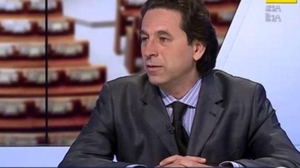 Медведев: Законы предусматривают опережающий режим реализации этой концепции для отдельных регионов