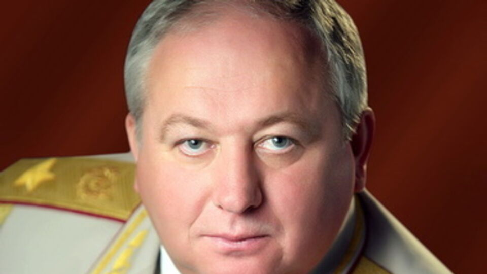 Ранее Кихтенко занимал высокие посты в армии