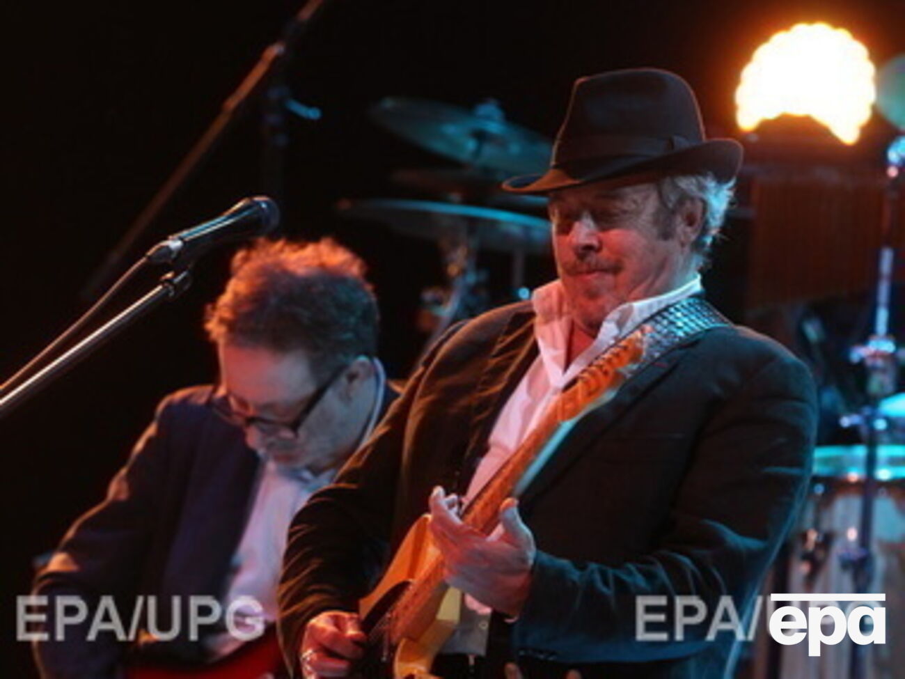 Лекцию Макаревича отменили