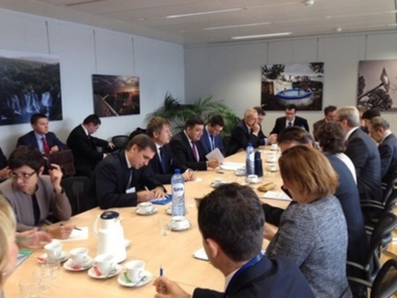 Климкин встретился с Фюле и экспертами Еврокомиссии