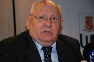 Михаил Горбачев: Я лежу под мониторингом, весь в проводах