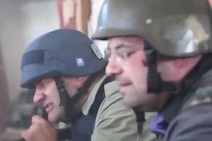 На видео стрельбы можно увидеть Кофмана справа от Пореченкова