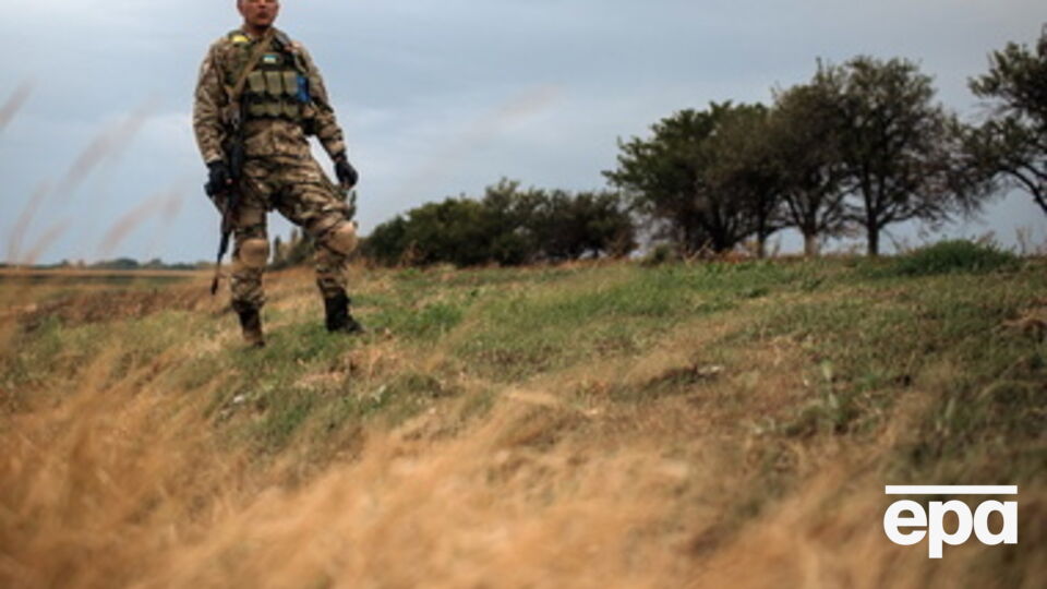 Украинских военных продолжают обстреливать из "Градов"