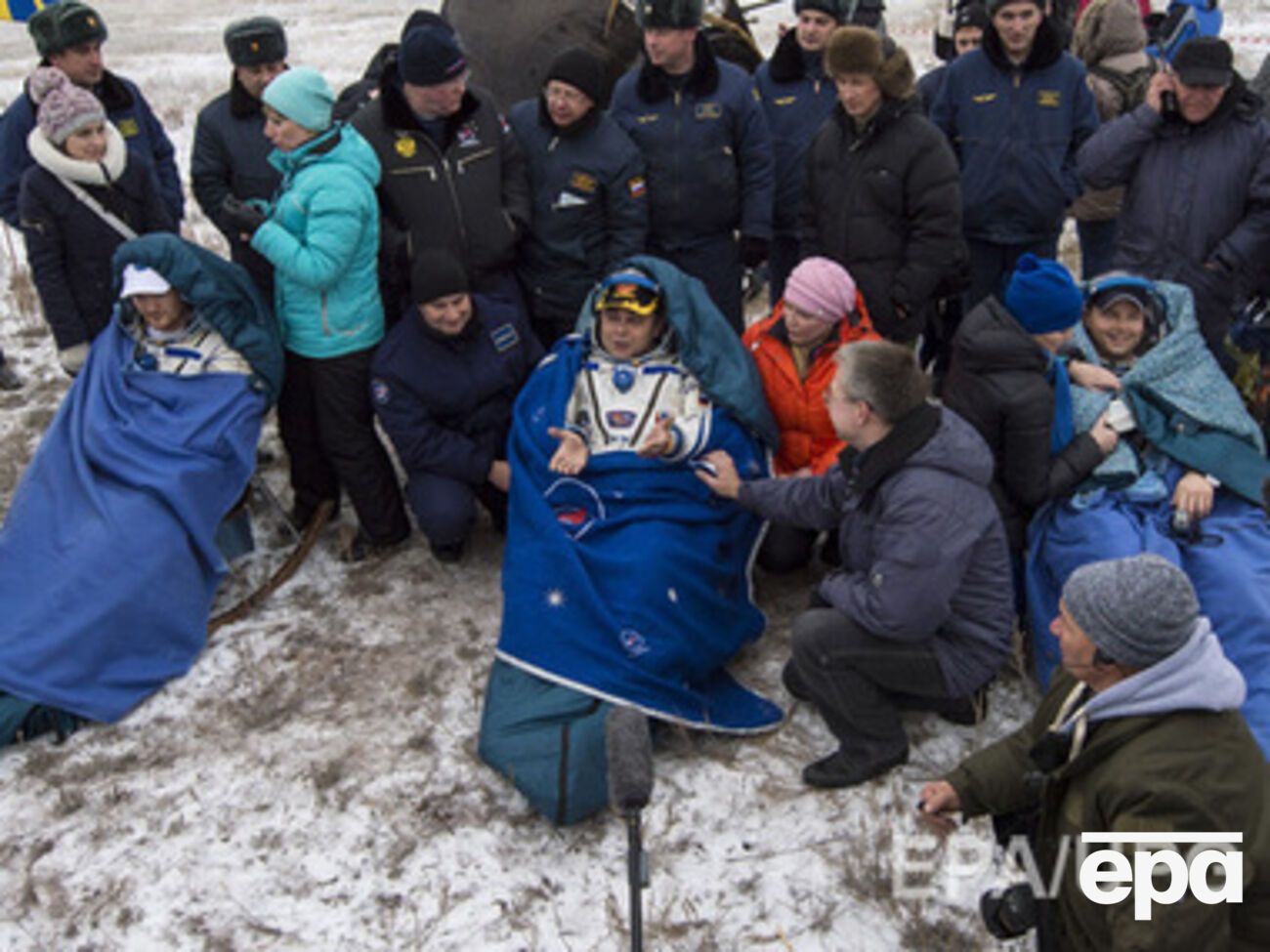 Экипаж МКС успешно приземлился в Казахстане