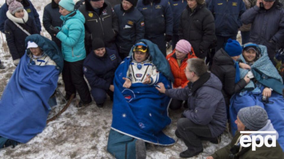 Экипаж МКС успешно приземлился в Казахстане