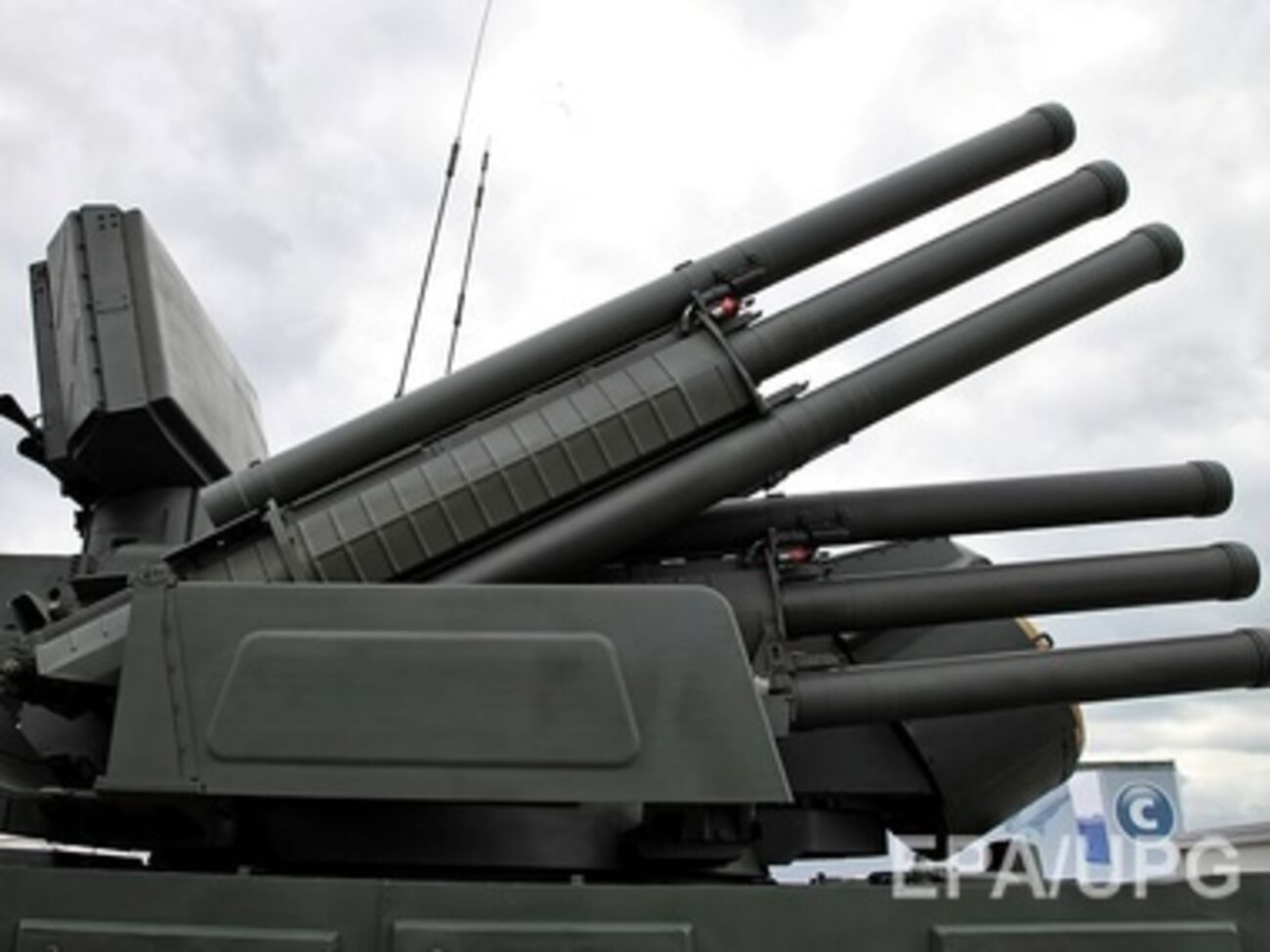 На Донбассе продолжают фиксировать российское вооружение