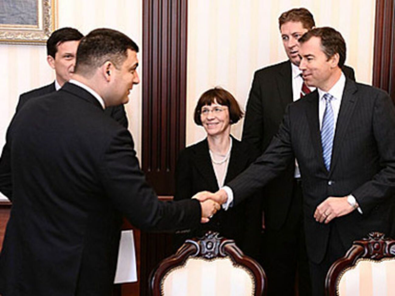 Кинан и Гройсман сегодня провели встречу, обсудив расследование катастрофы рейса MH17