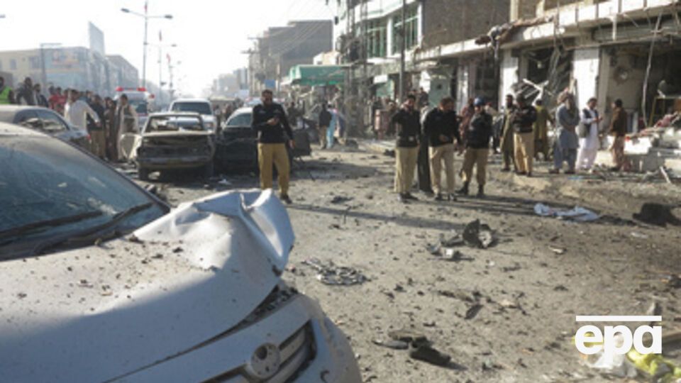 Среди погибших в аварии --- 8 детей