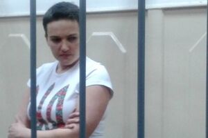 Надежда Савченко во время сегодняшнего заседания Бассманного суда Москвы