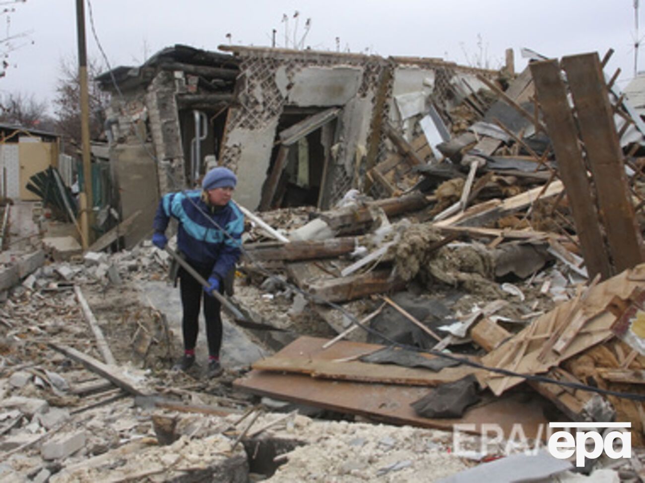 Жители Донецка продолжают жить в зоне боевых действий