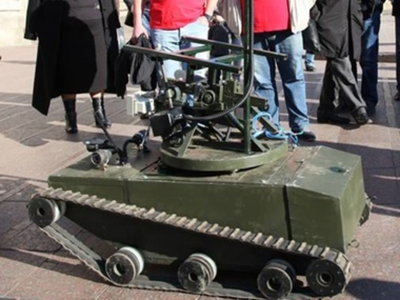 Деньги на разведчика собрали с показа спектакля