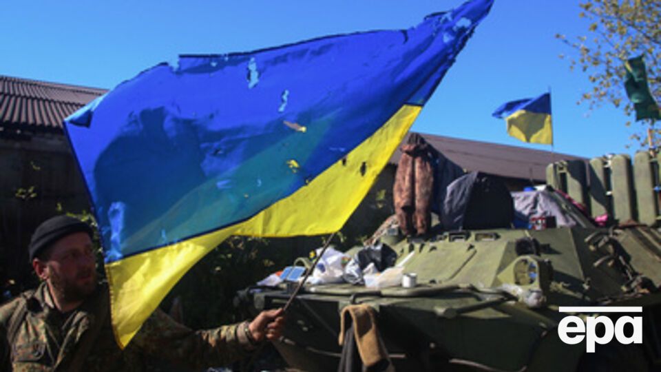 Украинских военнослужащих продолжают освобождать из плена