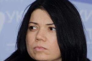 Сюмар заявила, что "Народный фронт" претендует на посты четырех министров