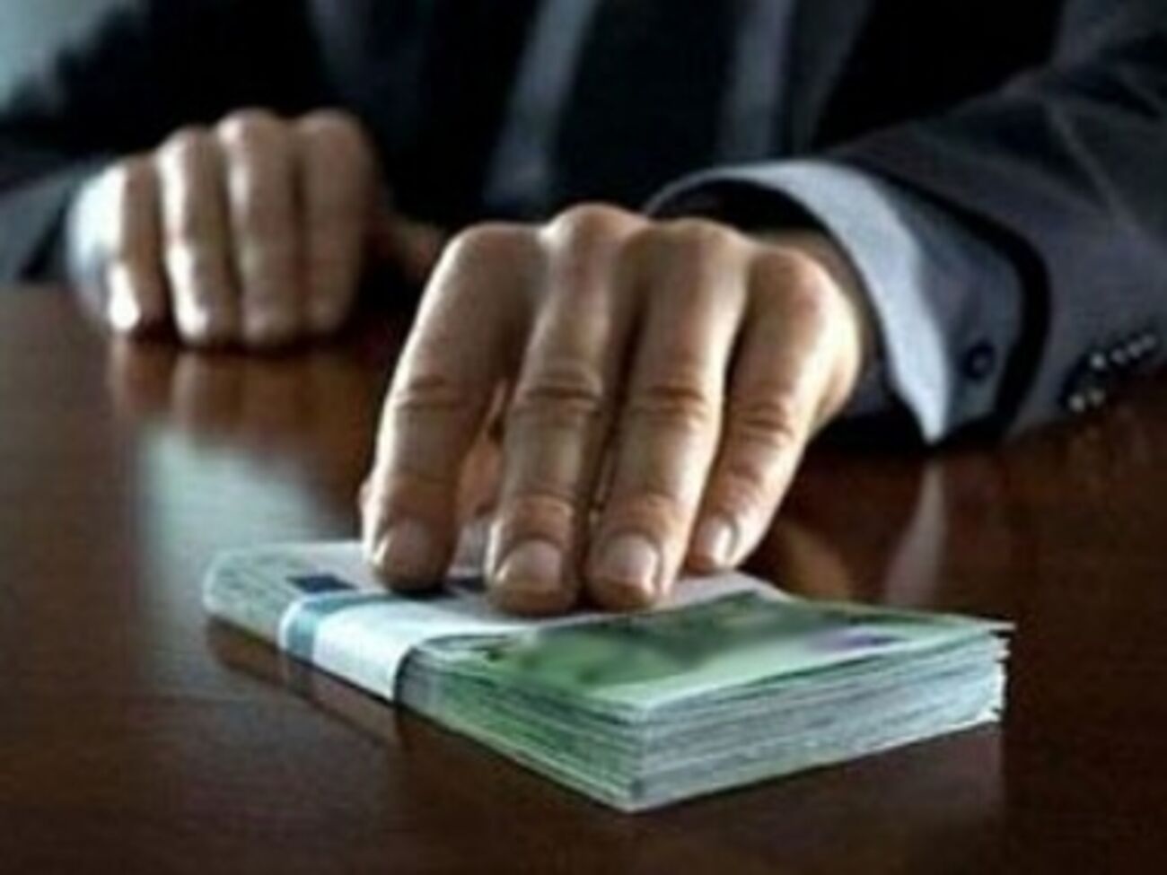 Самыми коррумпированными странами являются Камбоджа, Узбекистан, Ангола, Йемен и Нигерия