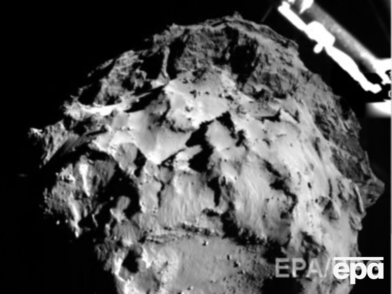 Модуль закрепился на поверхности кометы