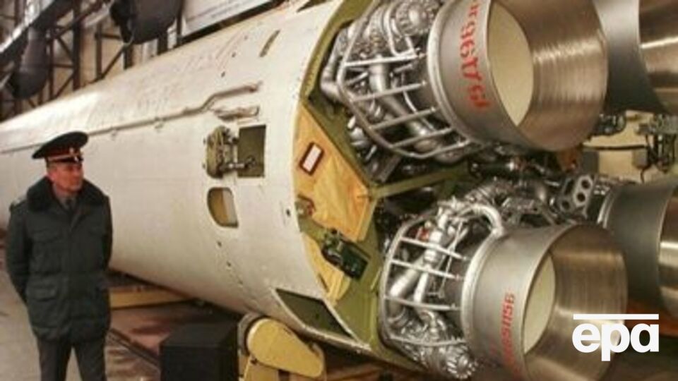 Украина прекратила поставки товаров военного назначения в Россию