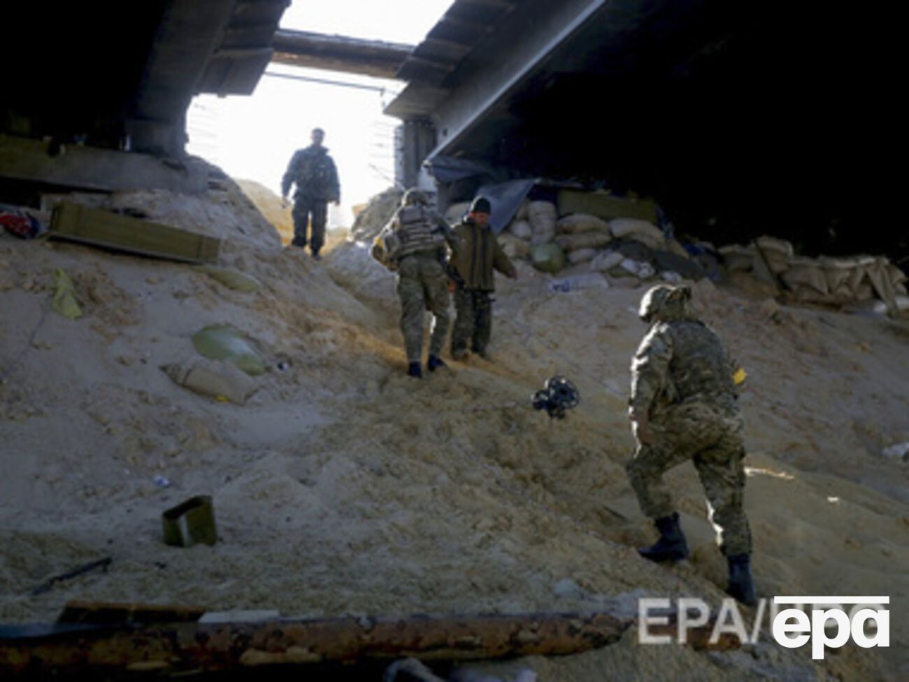 Боевики продолжают обстреливать донецкий аэропорт
