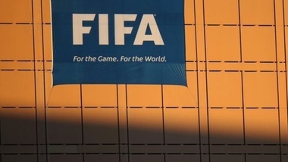 FIFA надеется на продолжение подготовки к мировому первенству России и Катара