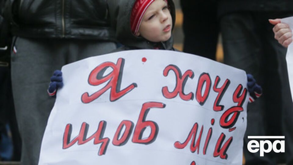 Больные почечной недостаточностью пикетировали органы власти