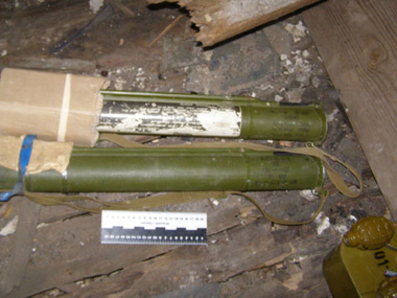 Милиция ищет хозяина тайника с оружием