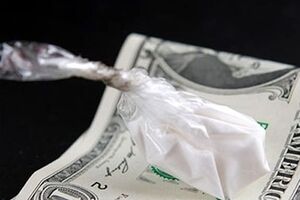 В НБУ решили запретить банкирам наркотики