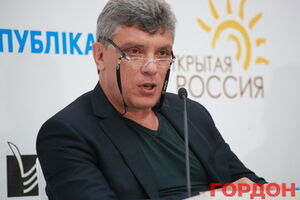 Борис Немцов: США добывает уже более 9 млн баррелей в сутки, что очень близко к Саудовской Аравии и России