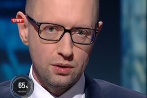 Арсений Яценюк: Некоторые говорят: давайте отключим газ и электроэнергию. Не по-человечески. Там наши люди