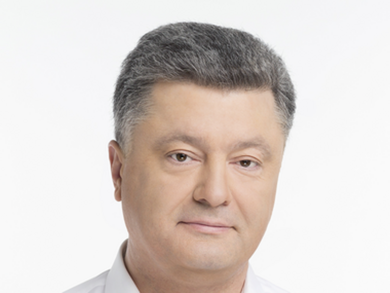 Порошенко наградил военных