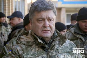 Контроль за выполнением решения указом Порошенко возложен на секретаря СНБО и вступает в силу со дня его опубликования, то есть 15 ноября