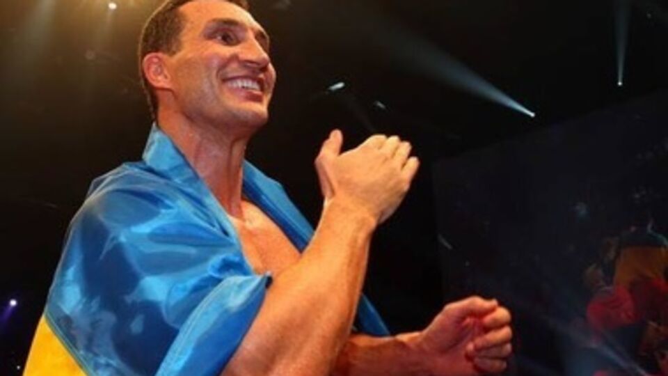 Владимир Кличко: Я посвящаю эту победу тем, кто сегодня воюет и борется за независимость Украины!