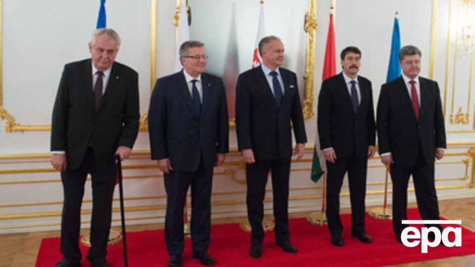 Президенты стран "Вышеградской группы" признали аннексию Крыма агрессией России