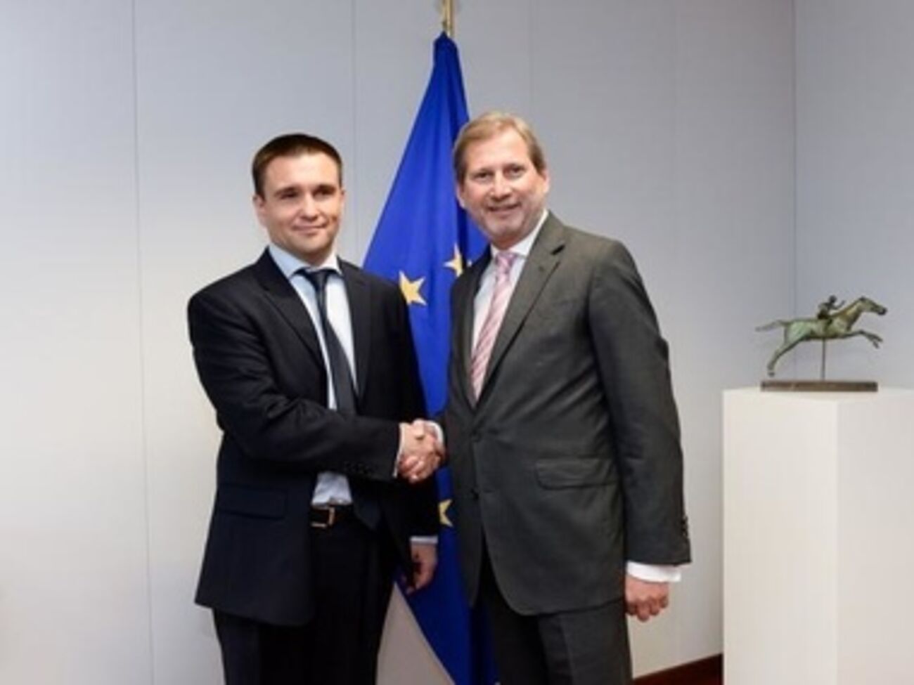 Сегодня Йоганнес Хан встретился с Павлом Климкиным