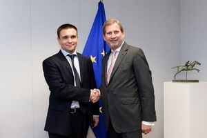 Сегодня Йоганнес Хан встретился с Павлом Климкиным