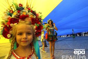 Население Украины составляет почти 43 млн человек