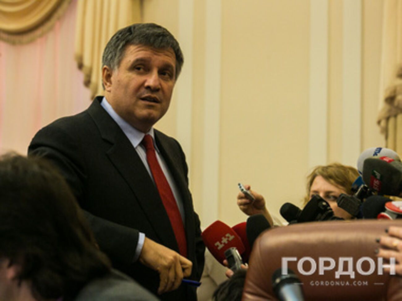 Арсен Аваков дал согласие на люстрацию центрального аппарата министерства и территориальных органов МВД в регионах