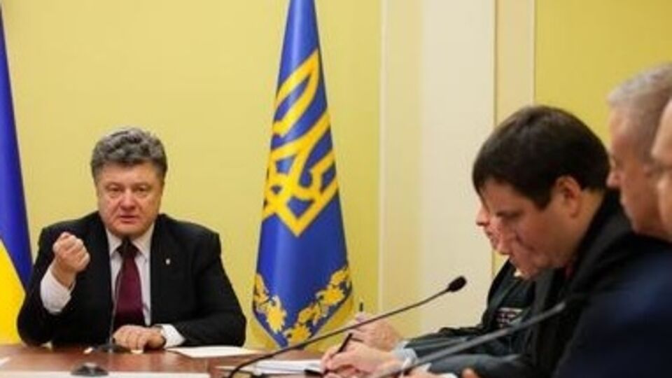 Порошенко провел встречу с волонтерами