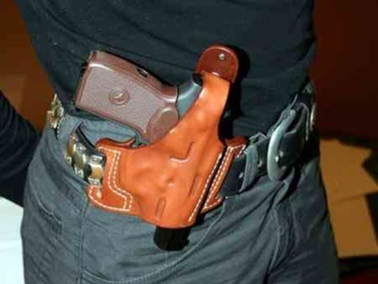 Лицензия является основанием для ношения оружия, вне зависимости от целей его использования