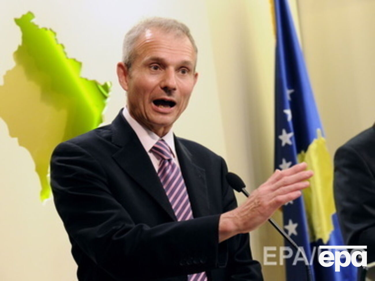 Лидингтон назвал опровержения российского военного присутствия на Донбассе не вызывающими доверия